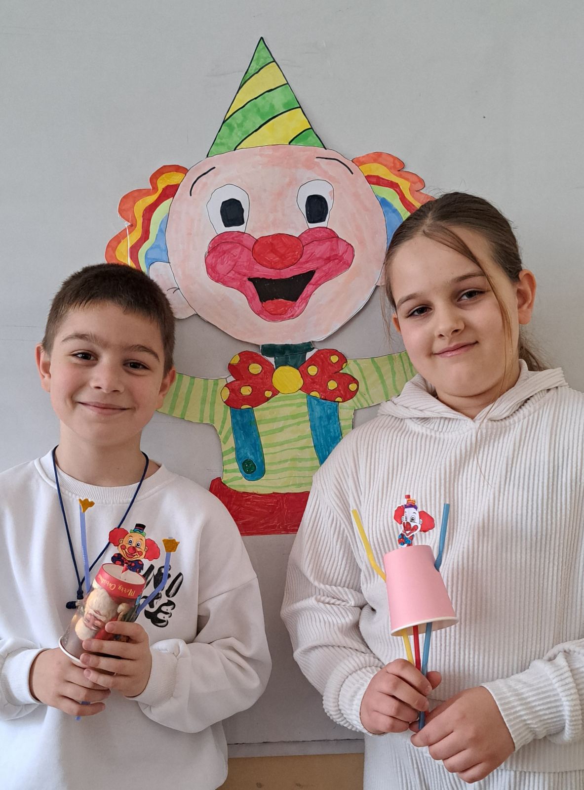 Ученици трећег разреда обележили су 1. април – Светски дан шале